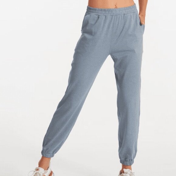 NEW Vuori Boyfriend Jogger Women's DreamKnit Joggers Flint Heather Blue Large - Picture 9 of 9